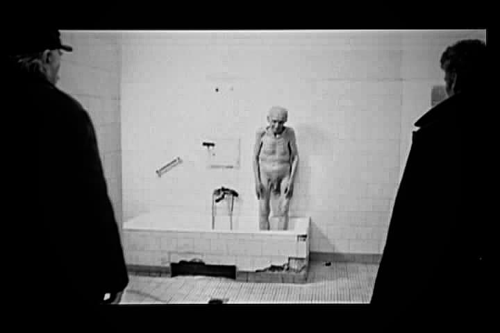 Scène extraite du film Les Harmonies Werckmeister